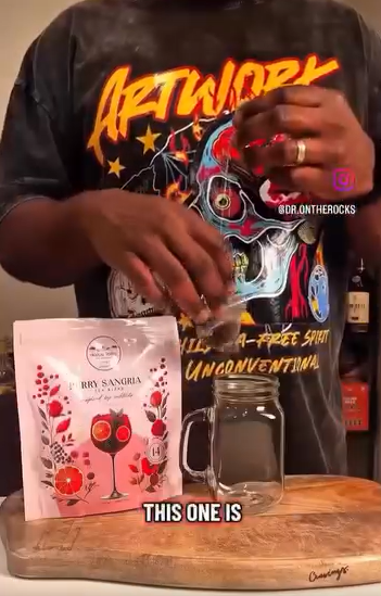 Berry Sangria:  A Blend of Hibiscus, Elderberry and Black Tea